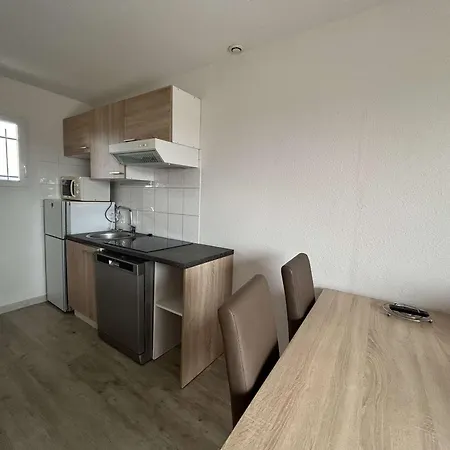 Maison Climatisee, Animaux Admis - 6 Pers. - Fr-1-382-226 Salavas
